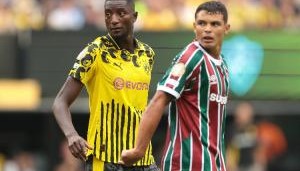 84岁二老封死多特！40岁弟媳完美数据定海神针，44岁老门将3扑救